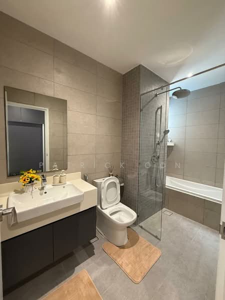Service Residence for Rent at Pavilion Damansara Heights, Windsor Suites - Patrick Oon - Bathroom - PropertyGuru.com.my