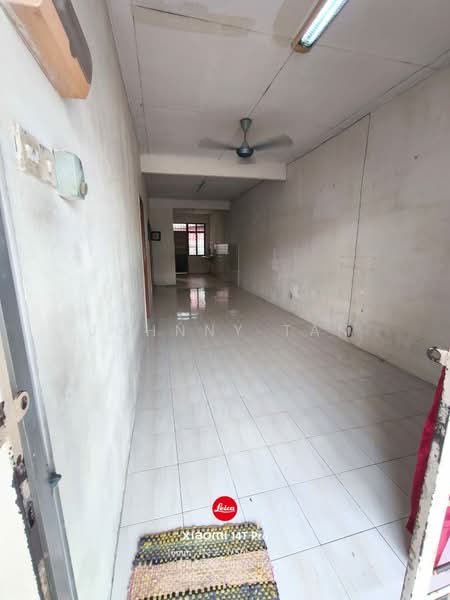 1-storey Terraced House for Sale in Bandar Saujana Putra (Tanjong Duabelas) - Johnny Tan - PropertyGuru.com.my