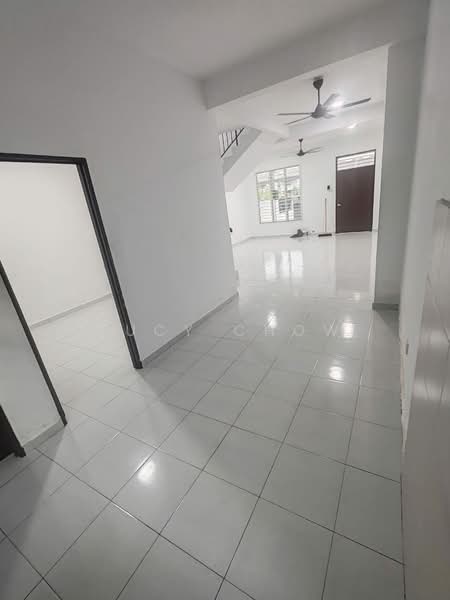 Terraced House for Rent in Taman Kundang Jaya (Rawang) - Lucy Chow - Interior - PropertyGuru.com.my