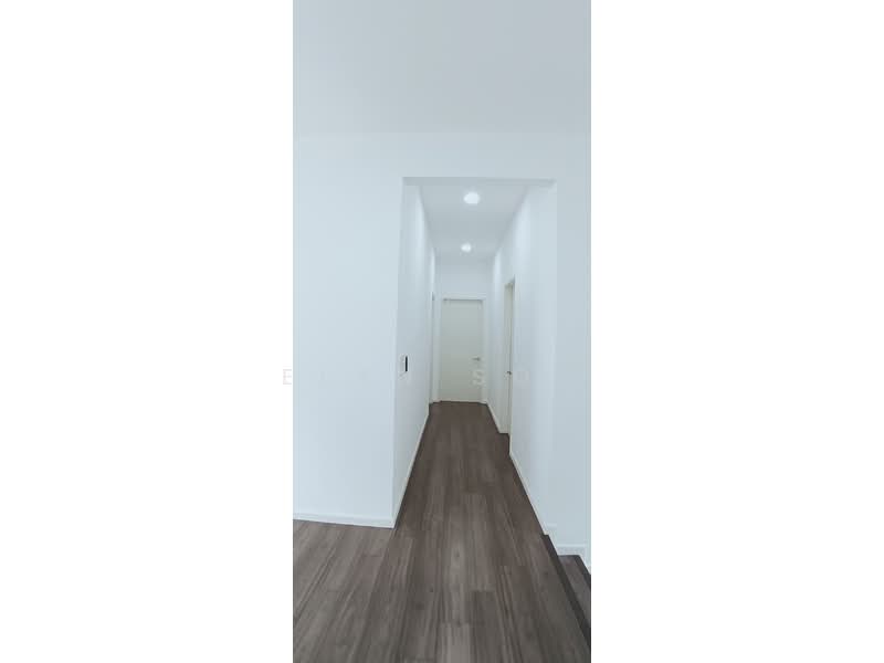 Rumah Berkembar untuk Disewa di Bandar Tropicana Aman (Telok Panglima Garang) - Elyn Soo - Corridor - PropertyGuru.com.my