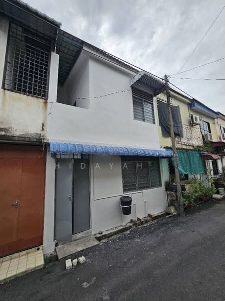 Semi-Detached House for Rent in Butterworth (Penang) - Hidayah . - Exterior - PropertyGuru.com.my