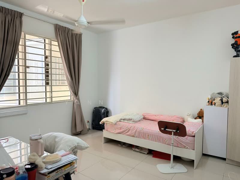 Kondominium untuk Disewa di Platinum Lake PV 16 - Yanny Siow - Bedroom - PropertyGuru.com.my