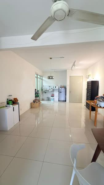 Kondominium untuk Disewa di Platinum Lake PV 16 - Yanny Siow - Living Room - PropertyGuru.com.my
