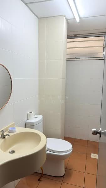 Kondominium untuk Disewa di Platinum Lake PV 16 - Yanny Siow - Bathroom - PropertyGuru.com.my
