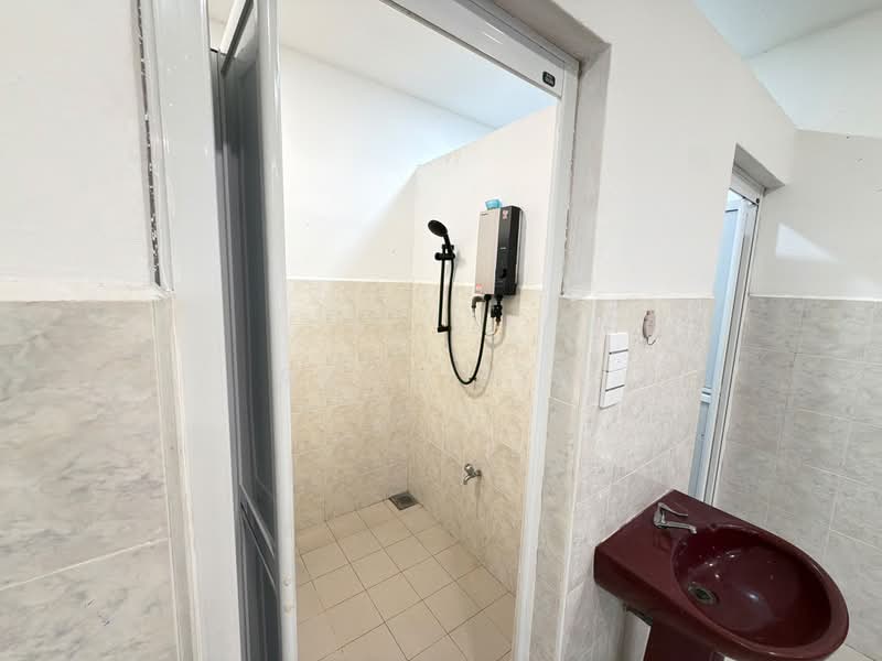 1-storey Terraced House for Rent in Taman Sentosa (Johor Bahru) - Gwen Lim - PropertyGuru.com.my