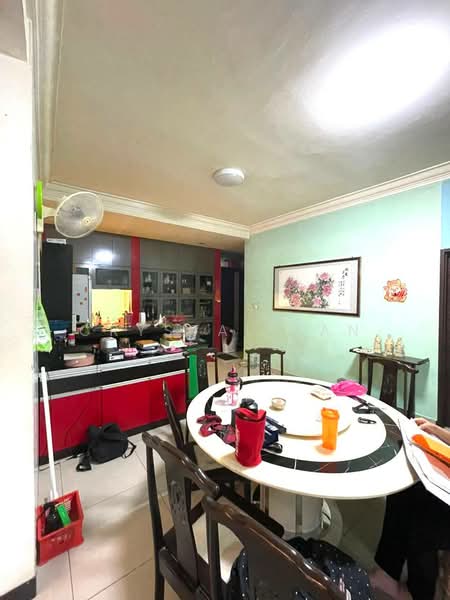 Semi-Detached House for Sale in Taman Nusa Idaman (Iskandar Puteri (Nusajaya)) - Crystal Tan - Dining Room - PropertyGuru.com.my