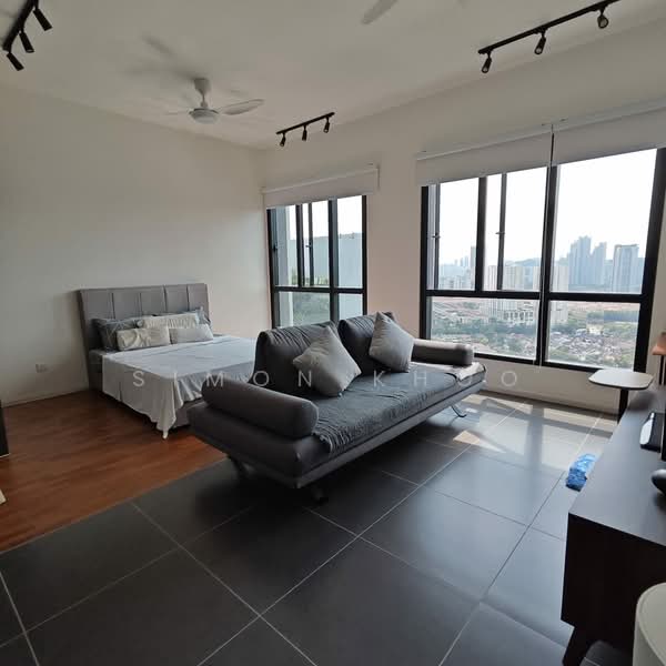 Servis Apartment untuk Dijual di Ativo Suites @ Damansara Avenue - Simon Khoo - Bedroom - PropertyGuru.com.my