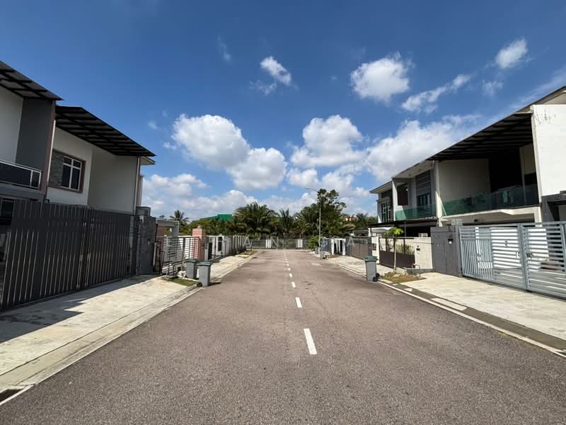 Rumah Teres 2 Tingkat untuk Dijual di Austin (Johor Bahru) - Ethan Gan - PropertyGuru.com.my