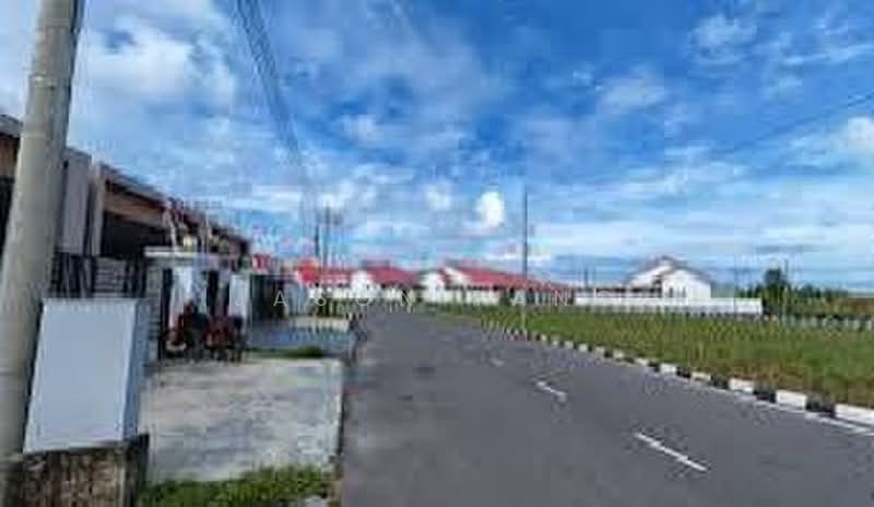 Rumah Teres 1 Tingkat untuk Dijual di Serian (Sarawak) - Jason Tang - Exterior - PropertyGuru.com.my