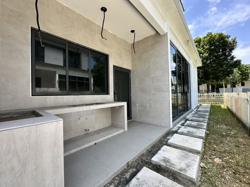 Rumah Berkembar untuk Dijual di Setia Alam (Selangor) - Jess Tee - Exterior - PropertyGuru.com.my
