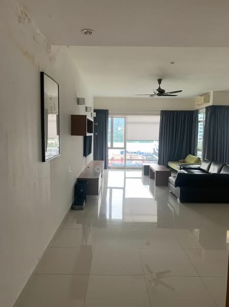 Kondominium untuk Dijual di BayStar Condominium - Leong . - Living Room - PropertyGuru.com.my