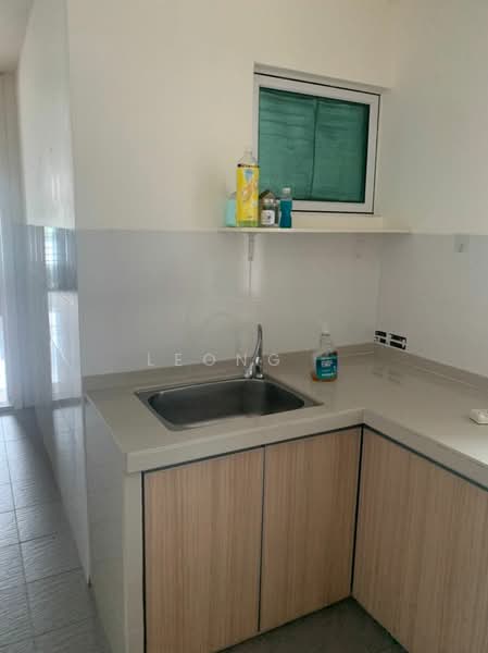 Kondominium untuk Dijual di BayStar Condominium - Leong . - Kitchen - PropertyGuru.com.my