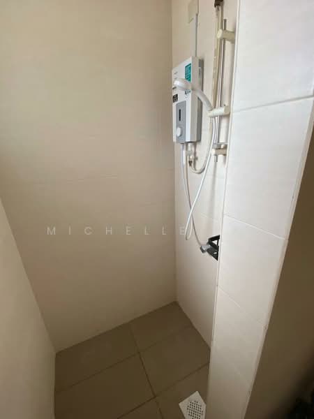 Service Residence for Rent at Platinum Lake PV 21 - Michelle Tan - Bathroom - PropertyGuru.com.my