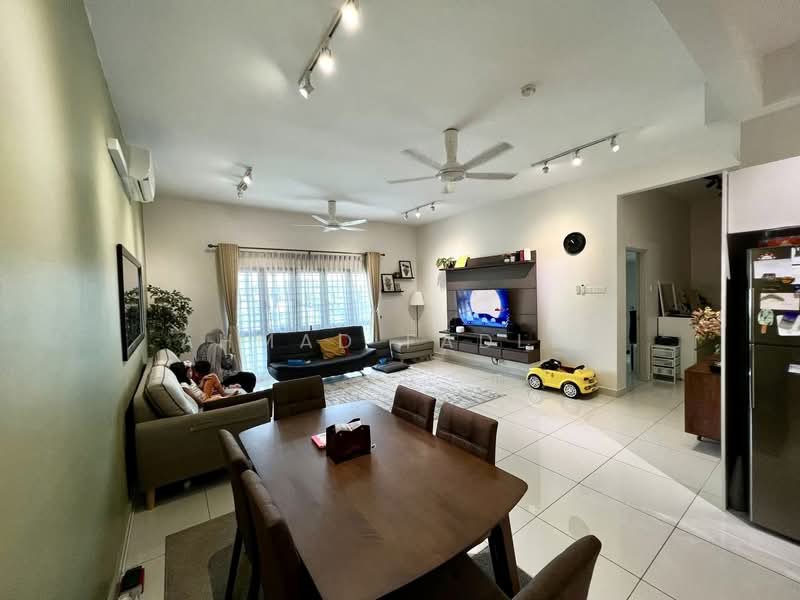 Condominium for Sale at Lake Vista Residence (Tasik Vista Residen) - Ahmad Fadlee - PropertyGuru.com.my