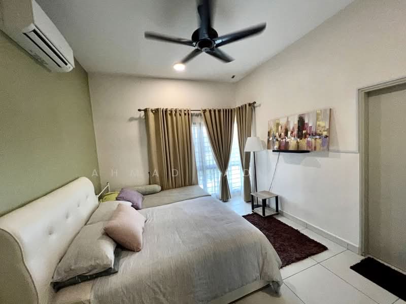 Condominium for Sale at Lake Vista Residence (Tasik Vista Residen) - Ahmad Fadlee - PropertyGuru.com.my