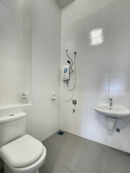 2-storey Terraced House for Sale in Eco Summer (Johor Bahru) - Jesmond Lee - Bathroom - PropertyGuru.com.my