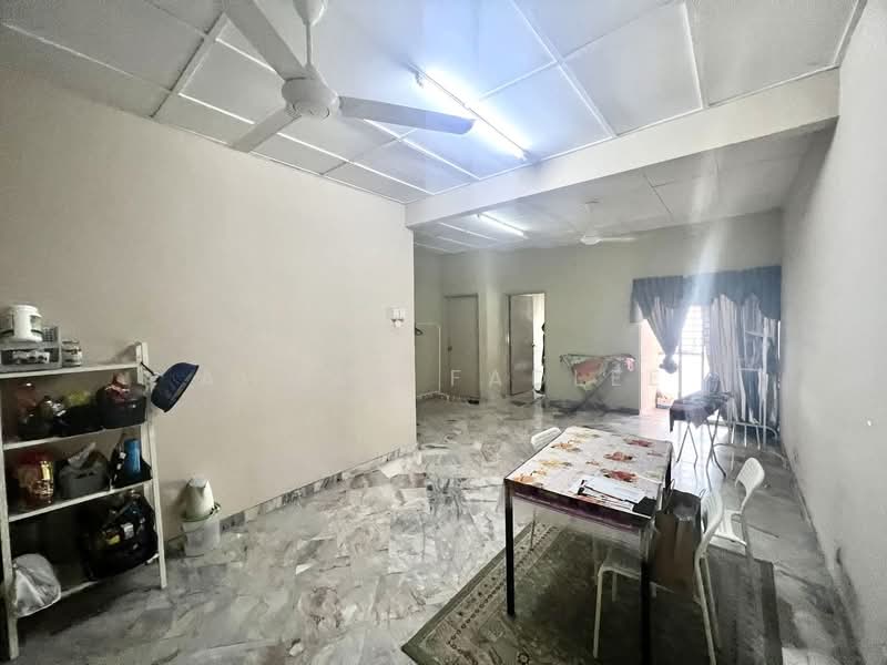 Apartment for Sale at Pangsapuri Opal - Ahmad Fadlee - Living Room - PropertyGuru.com.my