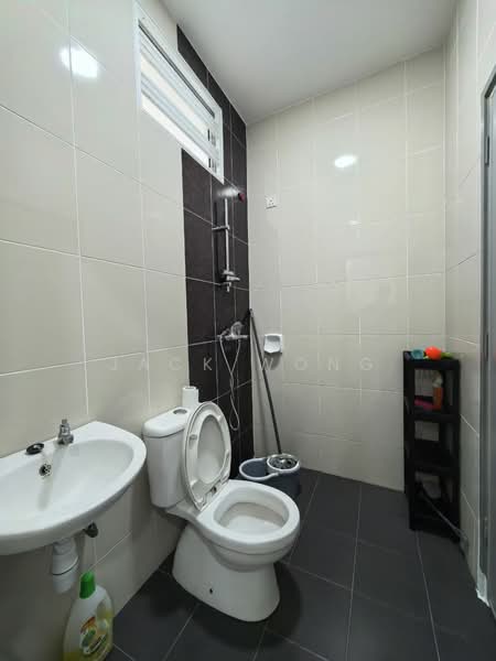 2-storey Terraced House for Rent in Skudai (Johor) - Jack Wong - Bathroom - PropertyGuru.com.my