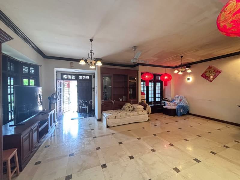 Semi-Detached House for Sale in Taman Pelangi (Johor Bahru) - Zoey Lee - Living Room - PropertyGuru.com.my
