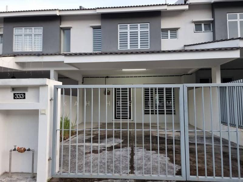 Rumah Teres 2-Tingkat untuk Disewa di Iringan Bayu (Seremban) - Kah Hee Lim - Exterior - PropertyGuru.com.my