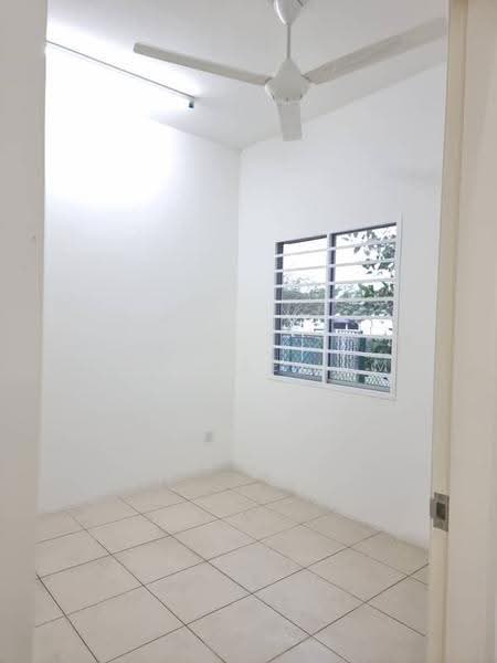 Rumah Teres 2-Tingkat untuk Disewa di Iringan Bayu (Seremban) - Kah Hee Lim - Interior - PropertyGuru.com.my