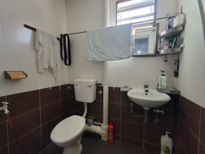 Rumah Teres 2 Tingkat untuk Dijual di Ipoh (Perak) - Catherine Chin - Bathroom - PropertyGuru.com.my
