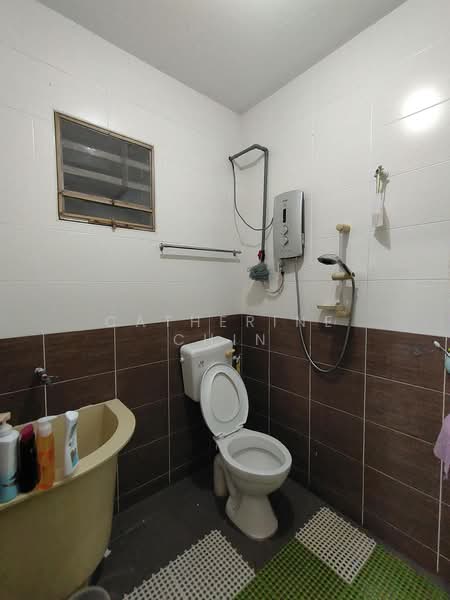 Rumah Teres 2 Tingkat untuk Dijual di Ipoh (Perak) - Catherine Chin - Bathroom - PropertyGuru.com.my