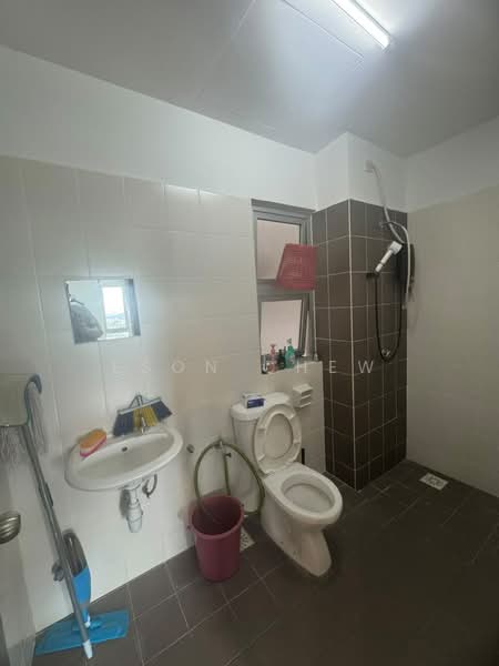 Service Residence for Rent at Saville @ Kajang - Eson Chew - Bathroom - PropertyGuru.com.my