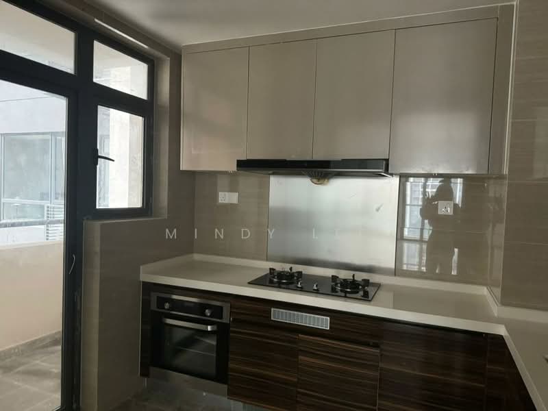 Service Residence for Sale at R&F Princess Cove Phase 1 - Mindy Lee - Kitchen - PropertyGuru.com.my