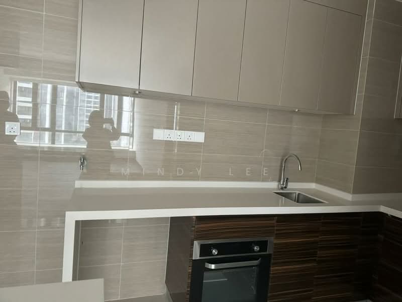 Service Residence for Sale at R&F Princess Cove Phase 1 - Mindy Lee - Kitchen - PropertyGuru.com.my