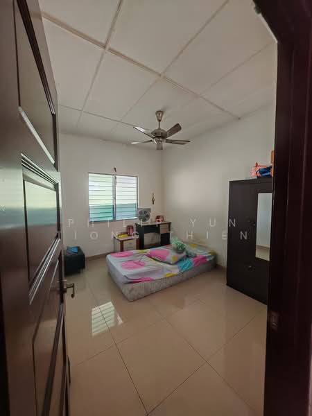 Semi-Detached House for Sale in Kota Damansara (Selangor) - Philip Yun Tiong Thien - Bedroom - PropertyGuru.com.my