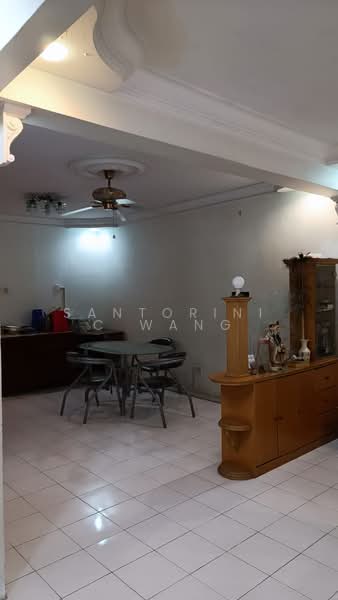 2-storey Terraced House for Rent in Taman Putri Kulai (Kulai) - Santorinic Wang - Interior - PropertyGuru.com.my