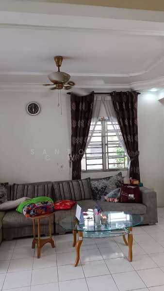 2-storey Terraced House for Rent in Taman Putri Kulai (Kulai) - Santorinic Wang - Living Room - PropertyGuru.com.my