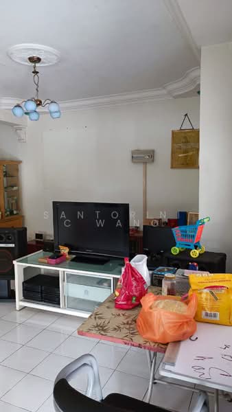 2-storey Terraced House for Rent in Taman Putri Kulai (Kulai) - Santorinic Wang - Living Room - PropertyGuru.com.my