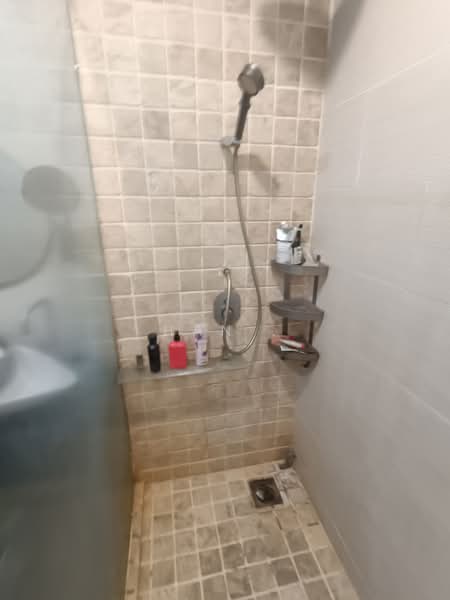 Rumah Teres 2 Tingkat untuk Disewa di Taman Overseas Union (Taman Oug) (Jalan Klang Lama (Old Klang Road)) - Han . - Bathroom - PropertyGuru.com.my