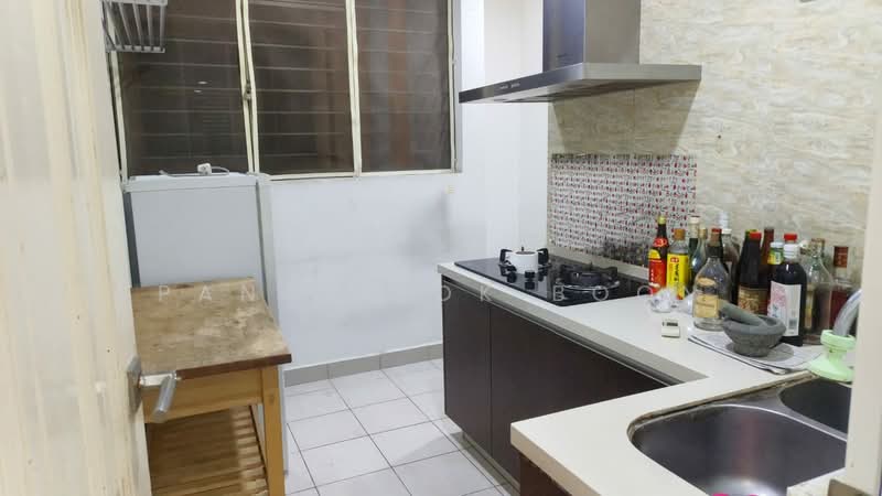Condominium for Sale at Subang Parkhomes - Pang Hiok Boon - Kitchen - PropertyGuru.com.my