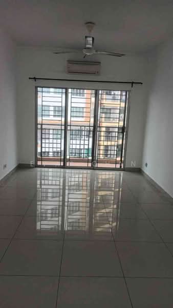 Servis Apartment untuk Dijual di OUG Parklane - Evan Chan - Living Room - PropertyGuru.com.my