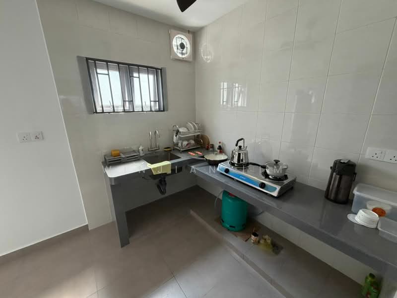 Rumah Teres 2 Tingkat untuk Disewa di Sepang (Selangor) - Winjian Lim - Kitchen - PropertyGuru.com.my