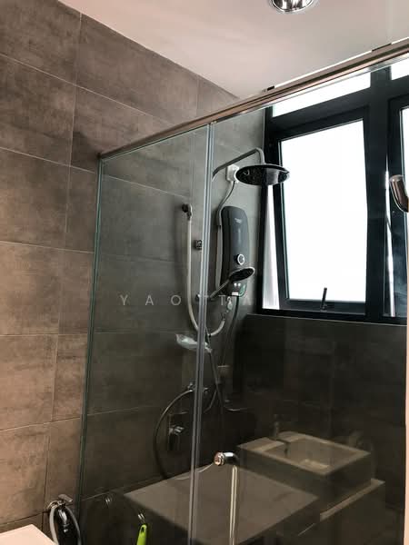 Servis Apartment untuk Dijual di H2O Residences - Yao Tan - Bathroom - PropertyGuru.com.my