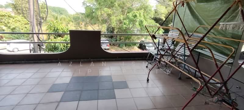 1.5-storey Terraced House for Sale in Setia Tropika (Johor Bahru) - Azlan Ismail aiproperty - Balcony - PropertyGuru.com.my
