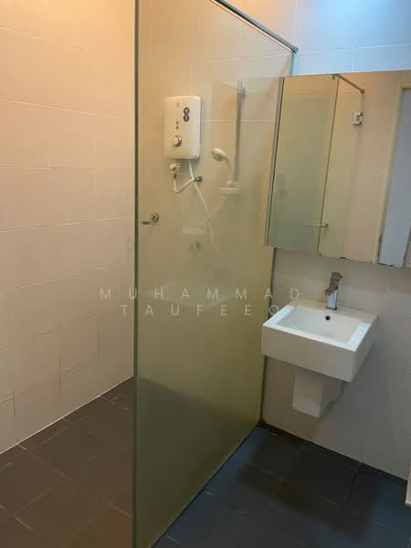 Service Residence for Rent at Garden Plaza - Muhammad Taufeeq - Bathroom - PropertyGuru.com.my
