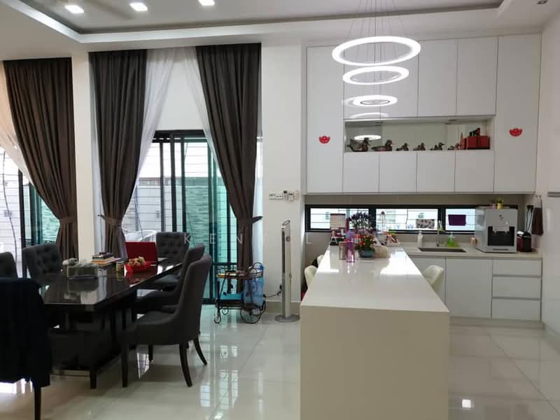 Semi-Detached House for Sale in Bandar Puteri Puchong (Puchong) - Kent Lai - Dining Room - PropertyGuru.com.my