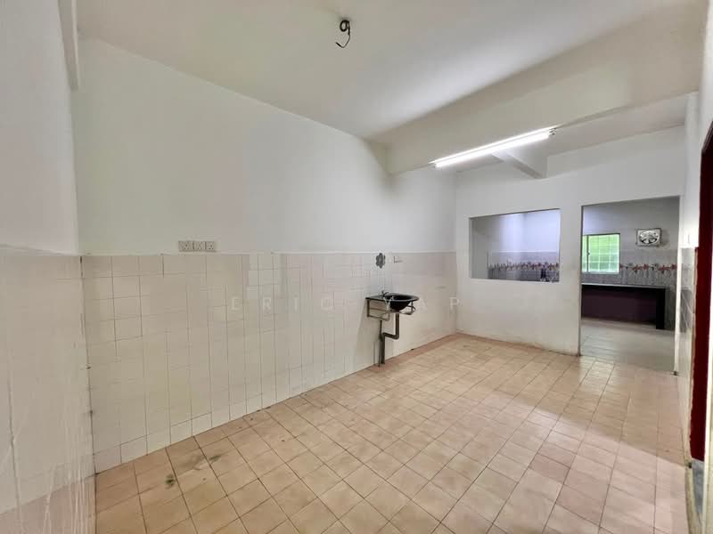 Rumah Teres 2 Tingkat untuk Disewa di Taman Sri Andalas (Klang) - Eric Yap - Kitchen - PropertyGuru.com.my