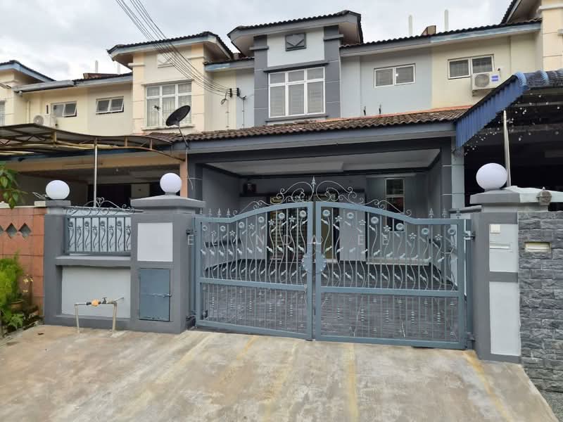 2-storey Terraced House for Sale in Taman Pulai Indah (Johor Bahru) - Melinda Ee - Exterior - PropertyGuru.com.my