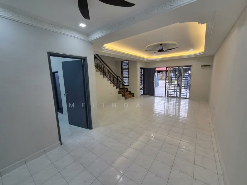 2-storey Terraced House for Sale in Taman Pulai Indah (Johor Bahru) - Melinda Ee - Living Room - PropertyGuru.com.my