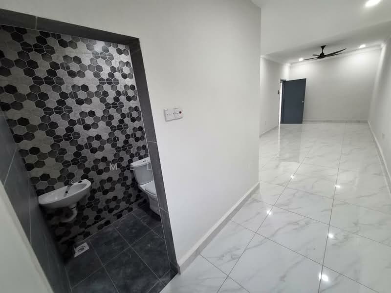 2-storey Terraced House for Sale in Taman Pulai Indah (Johor Bahru) - Melinda Ee - Bathroom - PropertyGuru.com.my