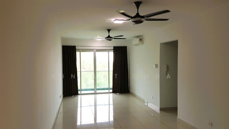 Kondominium untuk Dijual di Rimba Residence - Vincent Chua - Living Room - PropertyGuru.com.my