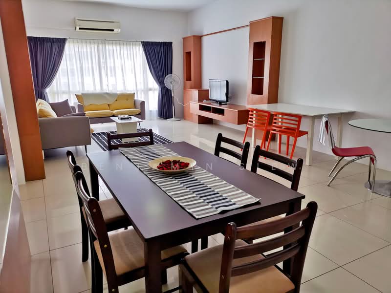 Kondominium untuk Dijual di East Lake Residence - Benjamin Siew - Living Room - PropertyGuru.com.my