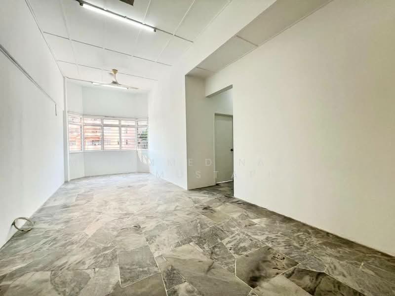 Apartment for Sale at Vista Seri Putra - Muhammed Nazri bin Mustapha - Interior - PropertyGuru.com.my