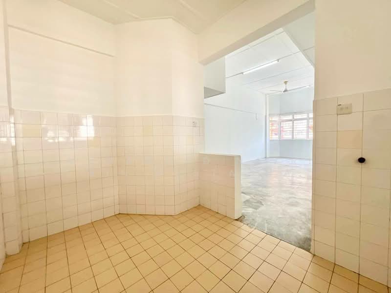 Apartment for Sale at Vista Seri Putra - Muhammed Nazri bin Mustapha - Interior - PropertyGuru.com.my